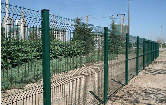 三角折彎<a href=http://www.hdauto.net.cn target=_blank class=infotextkey>圍欄網(wǎng)</a>