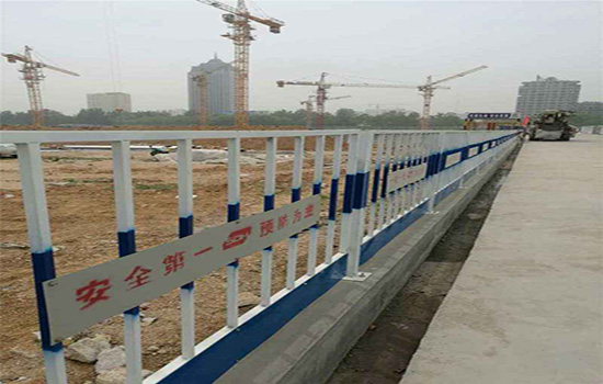 基坑防護<a href=http://www.hdauto.net.cn target=_blank class=infotextkey>護欄</a>