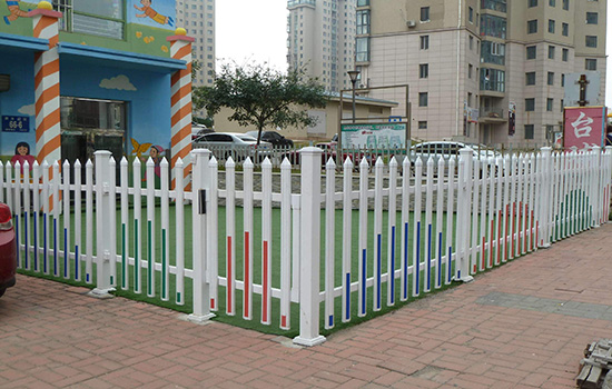 幼兒園<a href=http://www.hdauto.net.cn target=_blank class=infotextkey>圍欄</a>